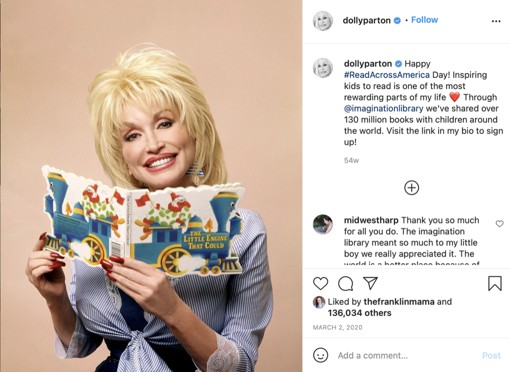 Dolly Parton Gifts Books To Children In Philadelphia