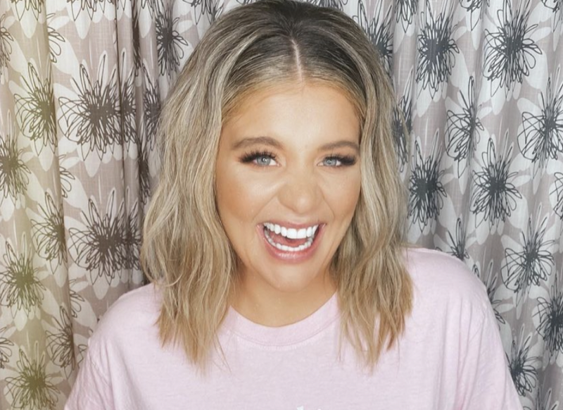 Lauren Alaina Withdraws From Acoustic Show After Testing Positive For COVID-19