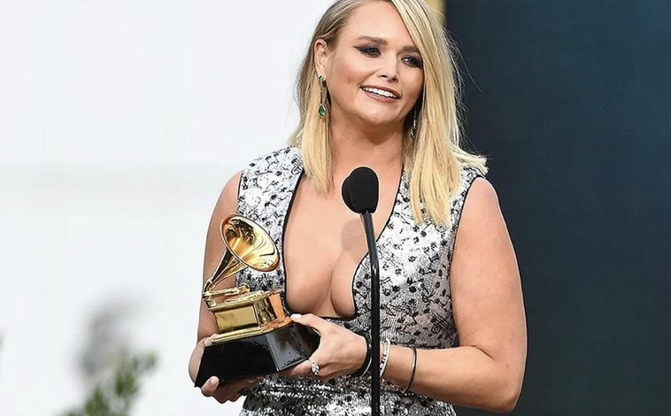 Miranda Lambert Country Powerhouse Scoops up Her Second Country Album of the Year