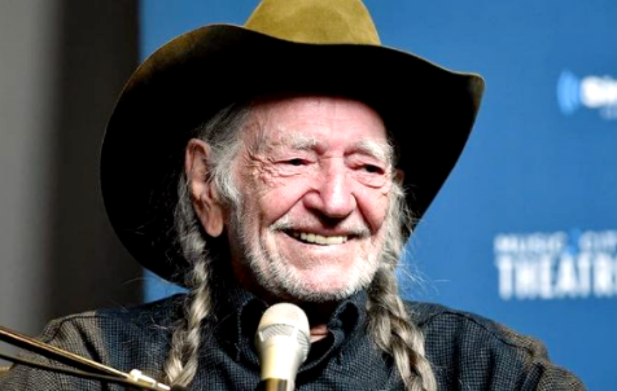 Willie Nelson Knows His Country Music and Resents Anyone Who Would Try to “Foul It Up”