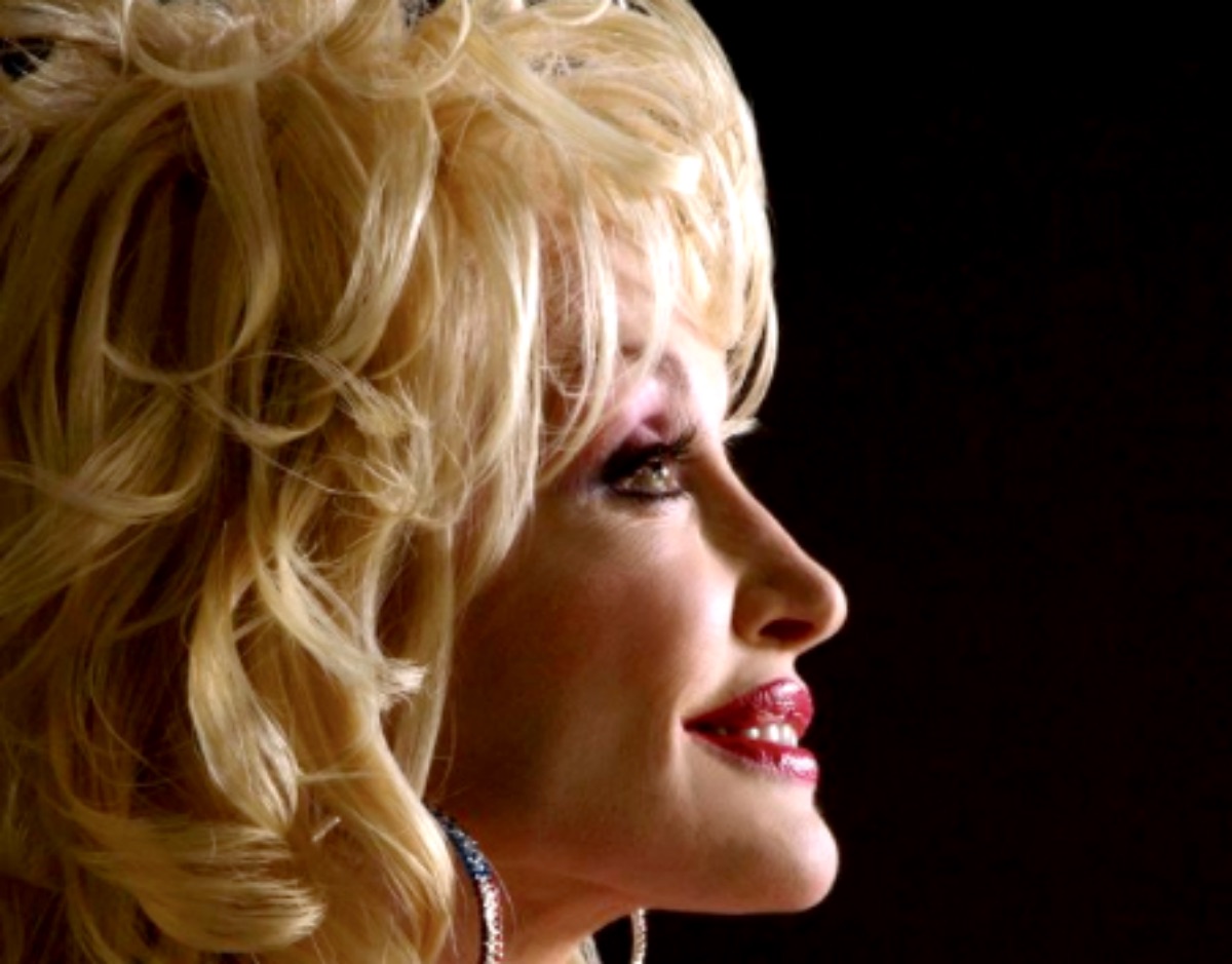 Fans Adored Country Legend Dolly Parton and Ted Lasso’s Exchange on Social Media